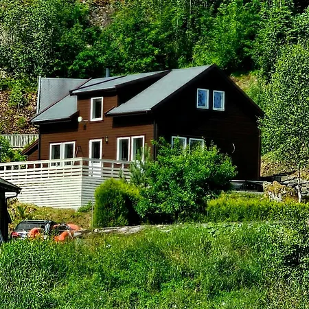 Ferieparker Tripperåsen Moi Eikje